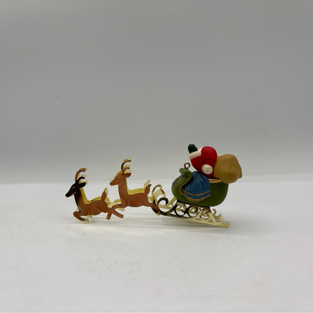 Hallmark Keepsake Ornament Dated 1982 Vintage Santa & Reindeer